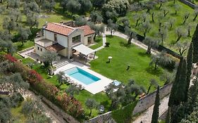 Villa Cipressi - Luxuri Lounge -